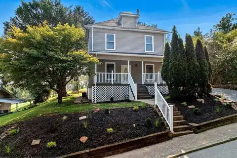 214 Orchard Avenue, Bridgeport, WV 26330