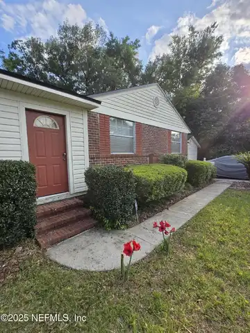 3224 CLAREMONT Road, Jacksonville, FL 32207