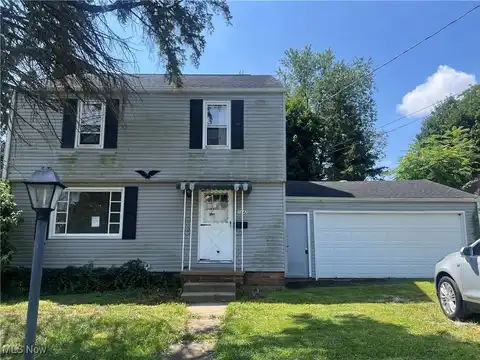 1642 27th Street NE, Canton, OH 44714