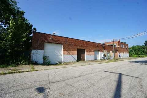 13402 Glenside Road, Cleveland, OH 44110