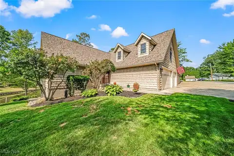 1418 Lake Vue, Roaming Shores, OH 44085