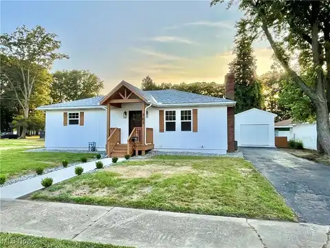 703 Sandusky Street, Conneaut, OH 44030