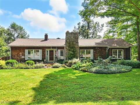 12663 Aquilla Road, Chardon, OH 44024