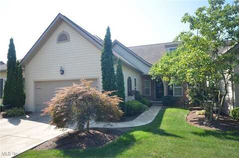 6424 Pebble Beach Drive NW, Canton, OH 44718