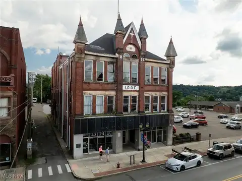 622 Wheeling Avenue, Cambridge, OH 43725