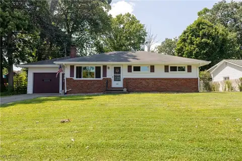 258 S Navarre Avenue, Austintown, OH 44515