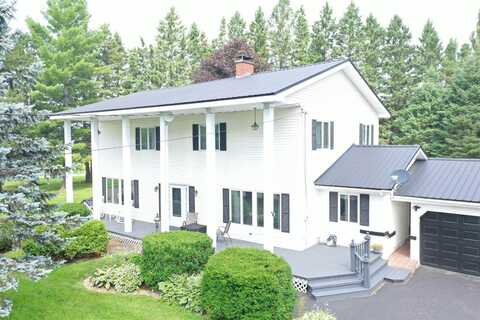 179 Griffin Ridge Road, Mapleton, ME 04757