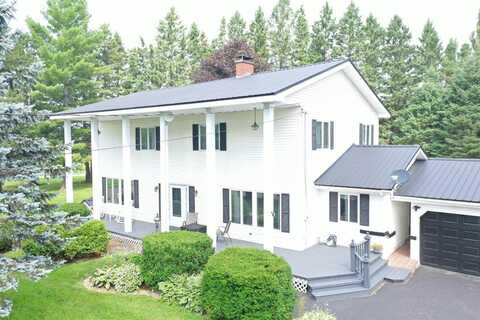 179 Griffin Ridge Road, Mapleton, ME 04757