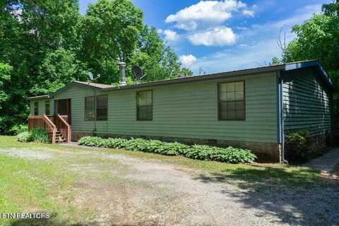 2132 Clinch Valley Rd, Thorn Hill, TN 37881