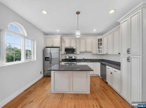 524 Harrison Avenue 7, Lodi, NJ 07644
