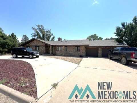 408 E 17th Lane, Portales, NM 88130