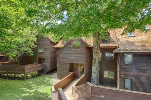 57 Highridge Road, Killington, VT 05751