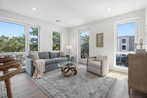 80 Constitution Avenue, Portsmouth, NH 03801
