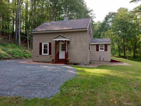 15 Heath Road, Marlborough, NH 03455
