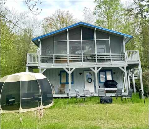 4 N. Shore Drive, Barnstead, NH 03225