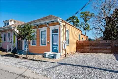 1223 PORT Street, New Orleans, LA 70117