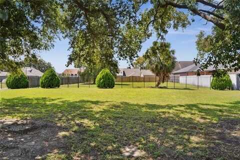 5740 WATERFORD Boulevard, New Orleans, LA 70127