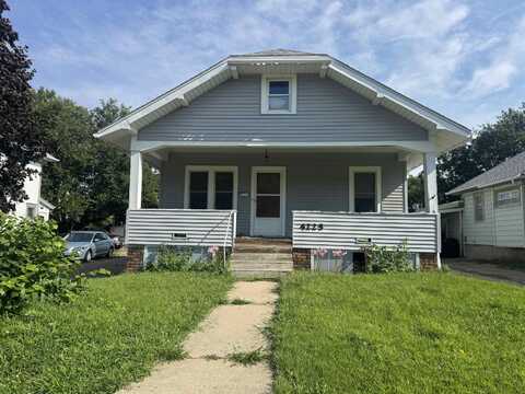 4225 garretson, Sioux City, IA 51106