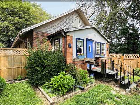 815 S Cornelia St, Sioux City, IA 51106