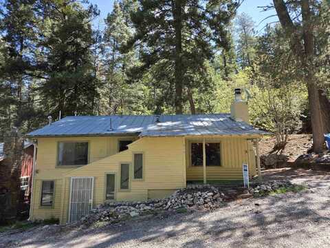 304 Swallow Pl, Cloudcroft, NM 88317