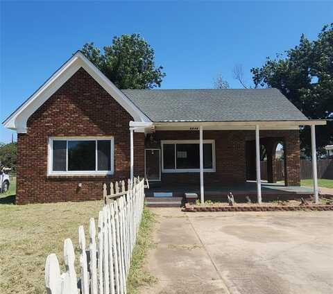 1414 W Iowa Avenue, Chickasha, OK 73018
