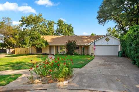 913 Kensington Court, Bedford, TX 76021