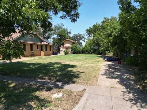 909 E Mulkey Street, Fort Worth, TX 76104
