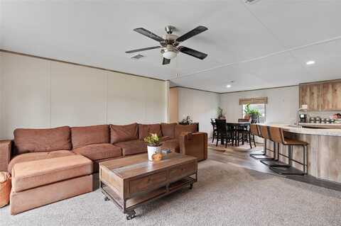 1318 Vz County Road 3414, Wills Point, TX 75169