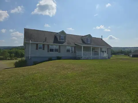 130 Ganio Ln, Mount Vision, NY 13810