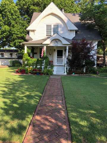 229 S. SMITH, Vinita, OK 74301