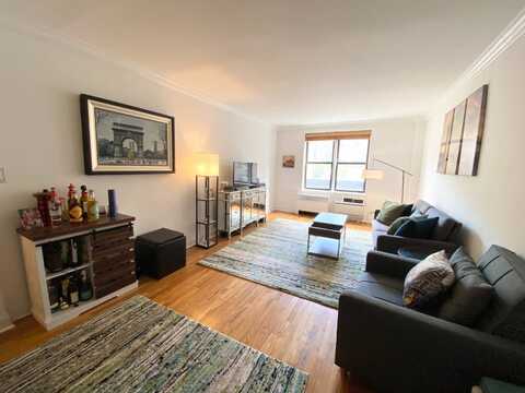 330 East 70th Street, New York, NY 10021