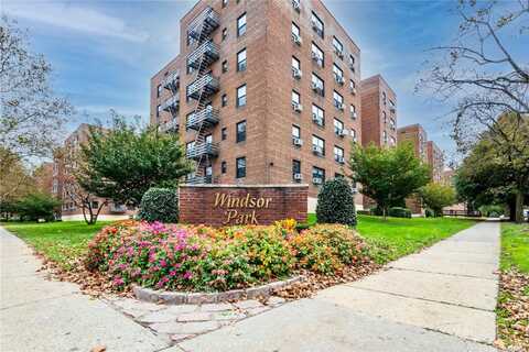 73-63 Bell Blvd, Oakland Gardens, NY 11364