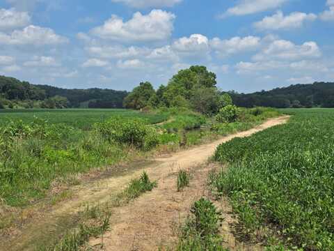4421 State Rd 135, Nashville, IN 47448