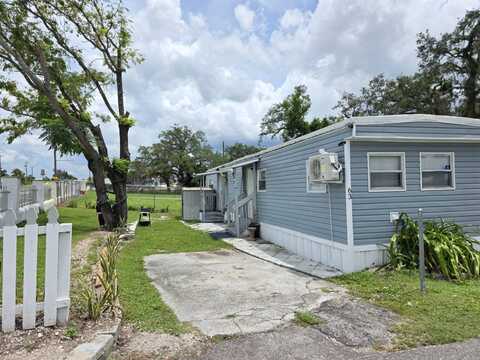 4943 E Hillsborough Avenue, Tampa, FL 33610