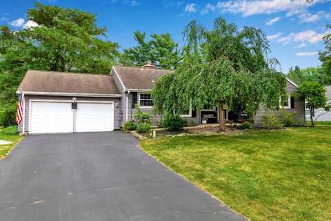 75 Jordan Rd, Williamsville, NY 14221