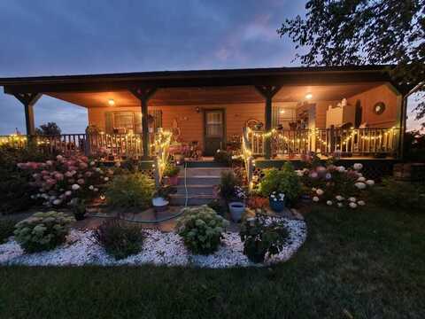 1945 31st NE St, Watertown, SD 57201