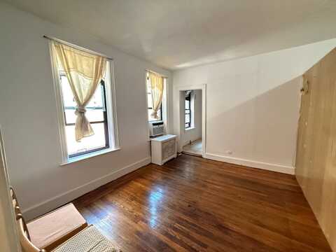 144-44 Sanford Ave., Flushing, NY 11355