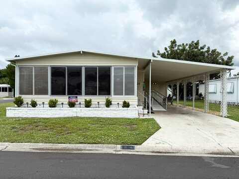 24 Peach Ave, Bradenton, FL 34207
