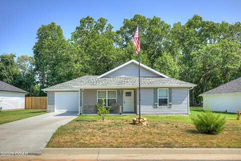 2061 Lakeview Street, Carthage, MO 64836