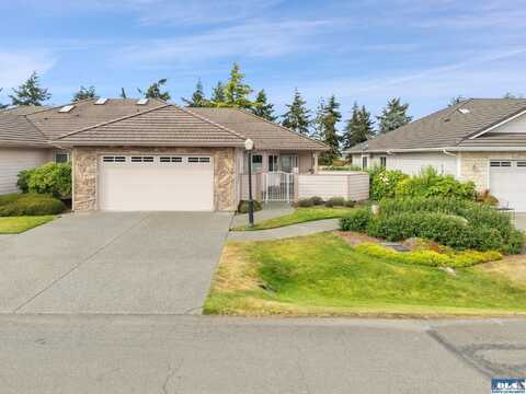 410 Blakely Blvd, Sequim, WA 98382