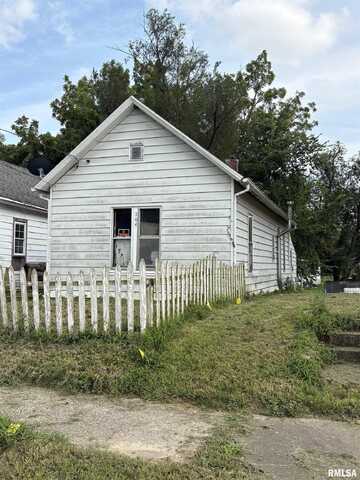 204 LOCUST Street, Quincy, IL 62301