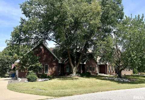 921 Birdie Lane, Quincy, IL 62305