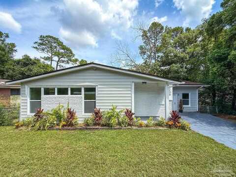 5230 Springhill Dr, Pensacola, FL 32503