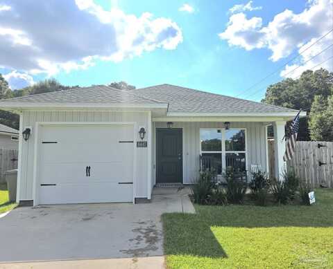 8447 Calvert St, Pensacola, FL 32514
