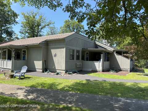 113 Condor Drive, Tamiment, PA 18371