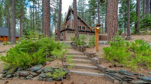 11 Moccasin Trail, Graeagle, CA 96103