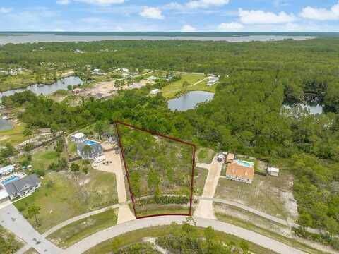 355 Lily Cir., Eastpoint, FL 32328