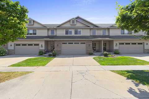 1244 PRAIRIE FALCON Trail, GREEN BAY, WI 54313