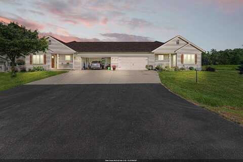 N5983 WESTVIEW Drive, FOND DU LAC, WI 54937