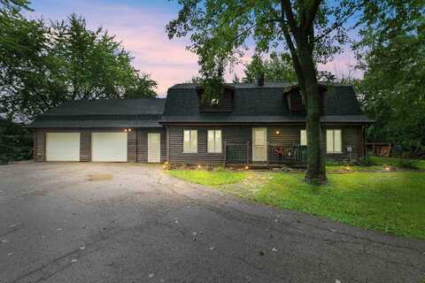 7314 COUNTRY CLUB Road, OSHKOSH, WI 54902